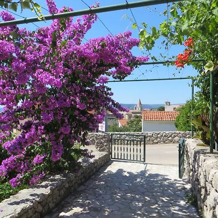 Ema Krk Apartamento