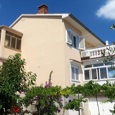 Apartamento Ema Krk