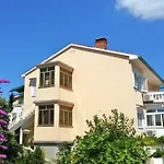 Ema Krk Apartment *